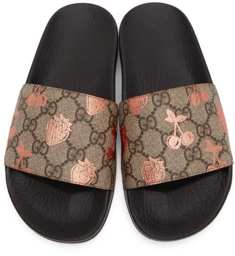 gucci berry print slides